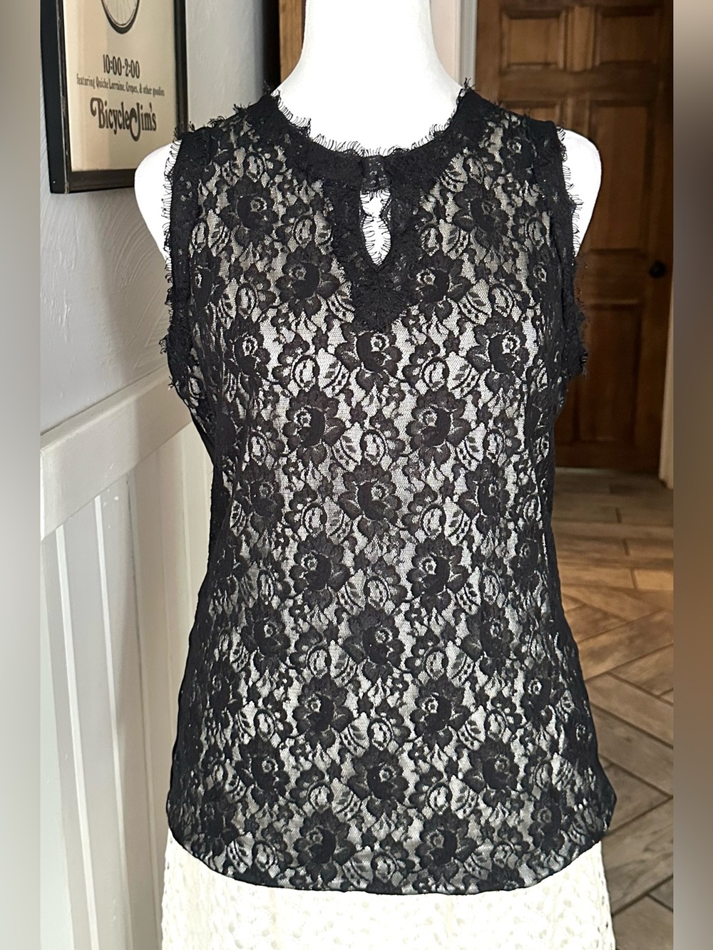 INC International Concepts Black Lace Sleeveless Blouse Top Size Large